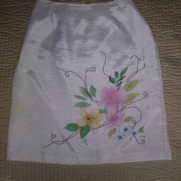Dress Barn Dresses & Skirts - White Skirt with Accent Beading by Dress Barn